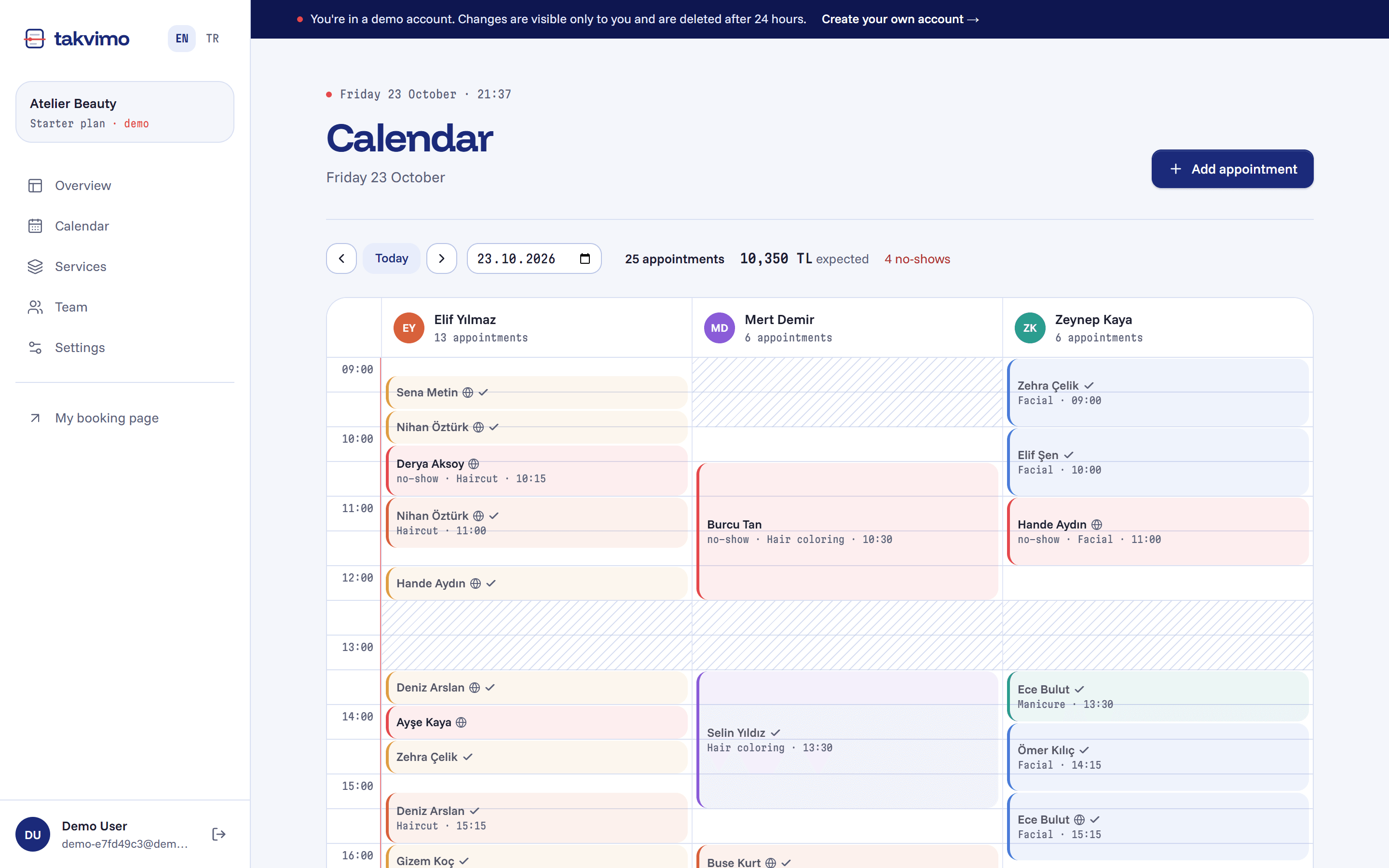 One calendar for the whole team